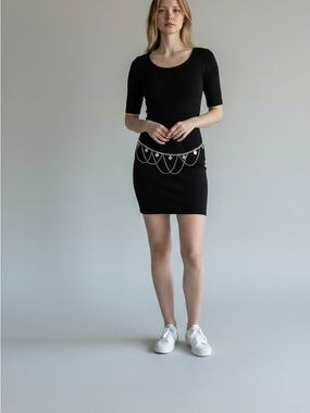 Silver Tone Chain Drape Belt With Layered Decorative Chains & Dangling Square Ch